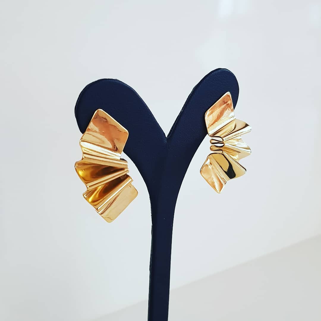 Sevgi Bağı  Küpe Takımı