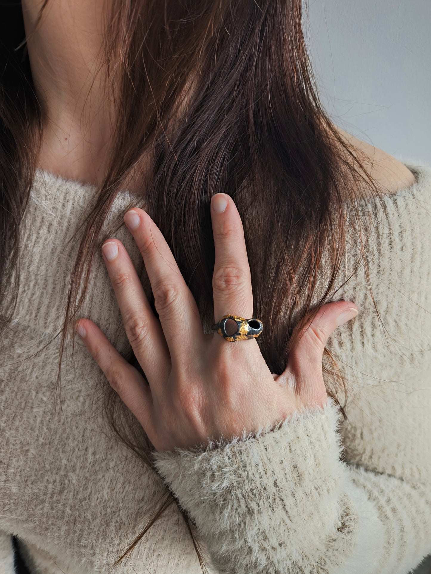 Amorf Yüzük - Tulumlular