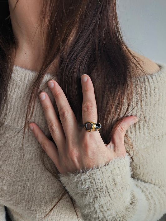 Amorf Yüzük - Tulumlular