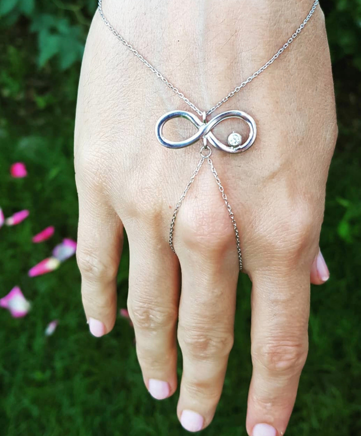 sonsuzluk şahmeran – 925 ayar gümüş zirkon taşlı anlamlı bileklik tasarımı