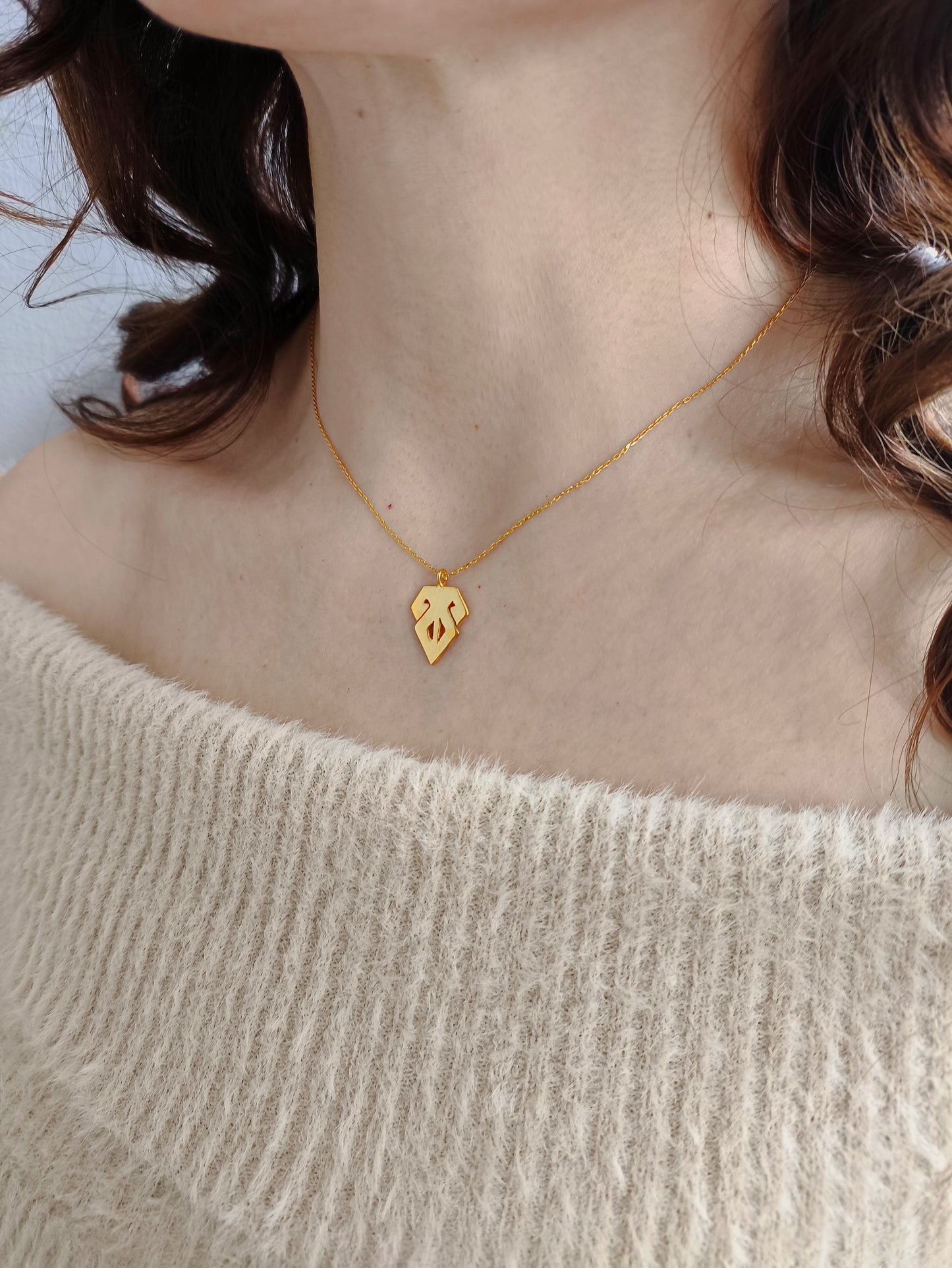 koç boynuzu kolye – zarif altın kaplama bereket sembolü