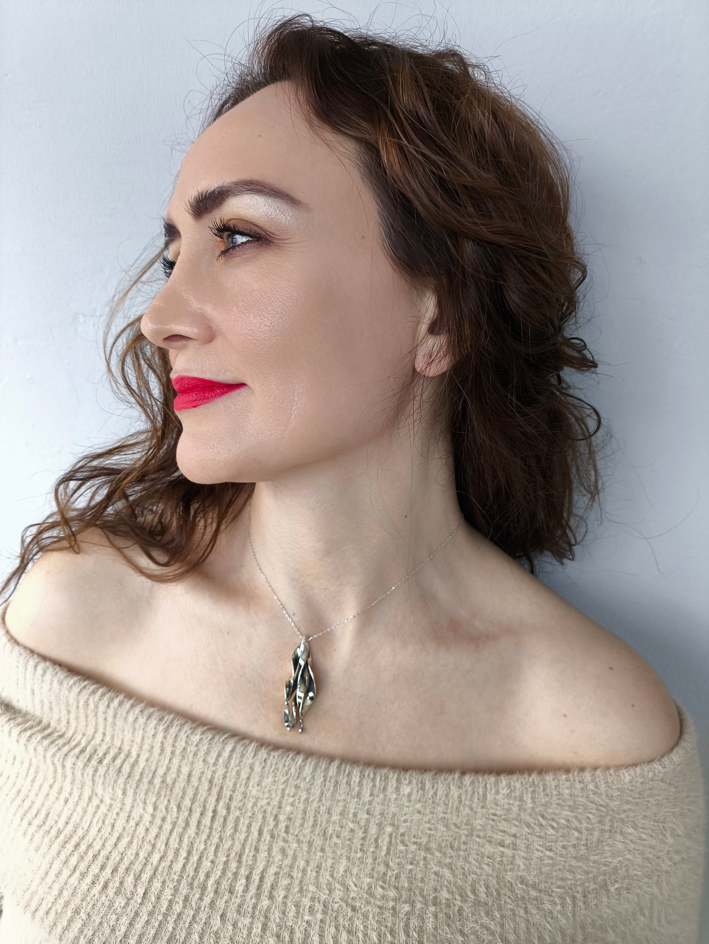 pembe kaktüs yaprak kolye – doğadan esinlenen 925 ayar gümüş zarif takı