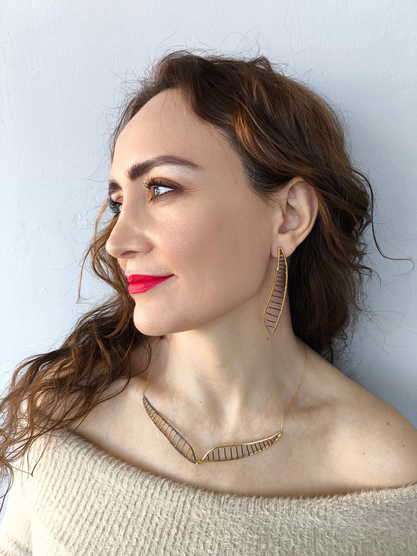 gümüş benzersiz kolye - DNA ilhamlı tasarım