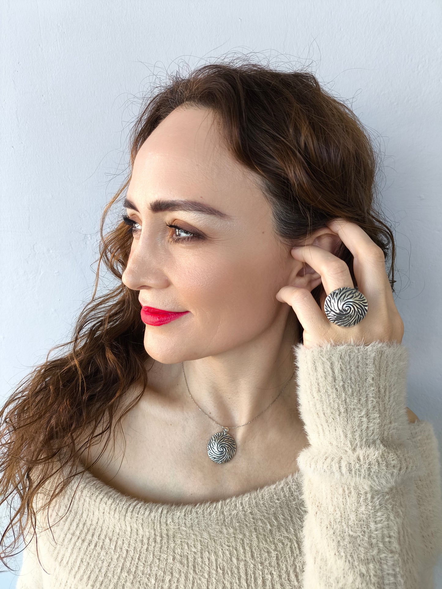 toprak ana kolye - el yapımı köklenme sembolü gümüş takı