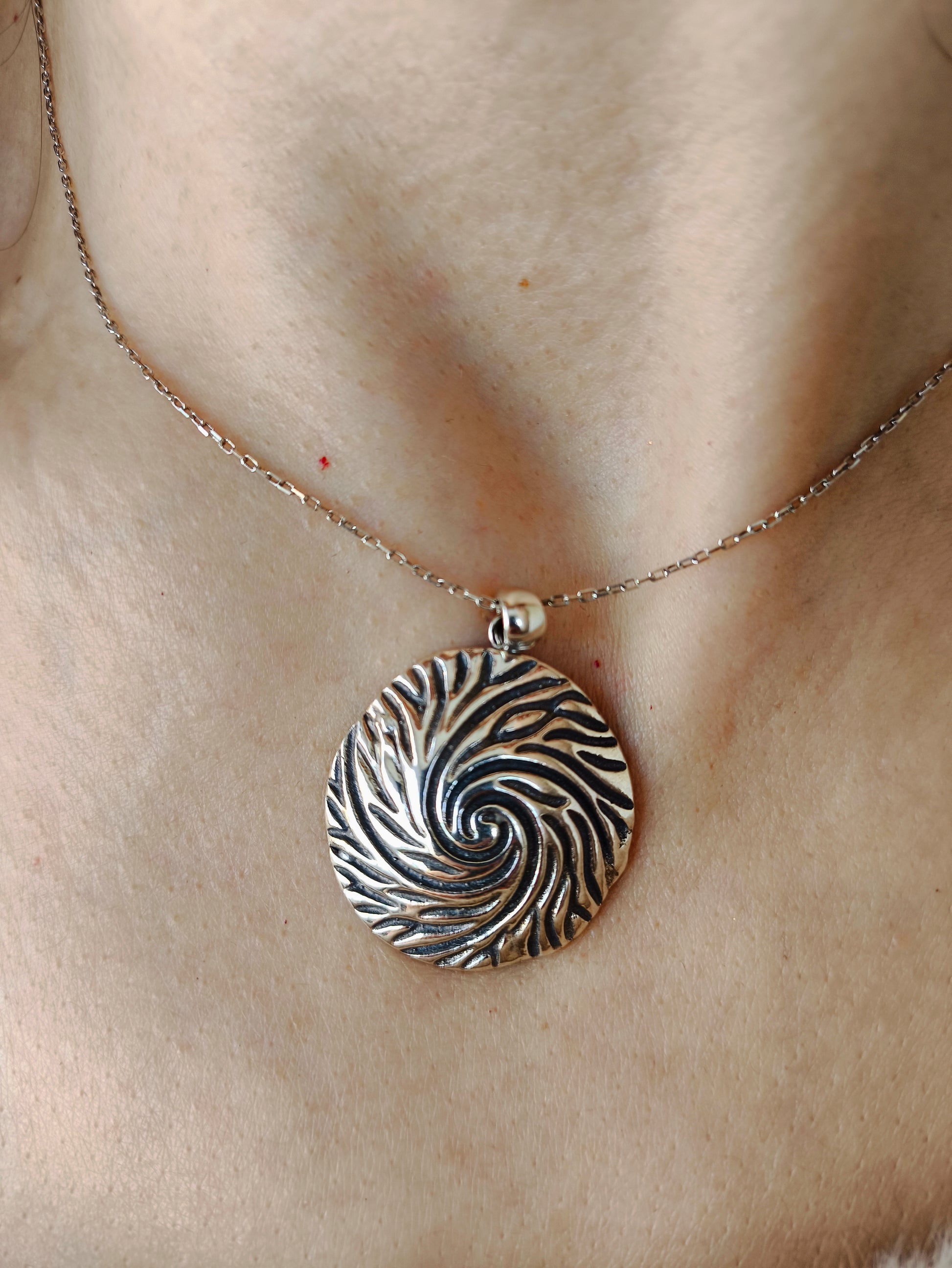 toprak ana kolye - el yapımı köklenme sembolü gümüş takı