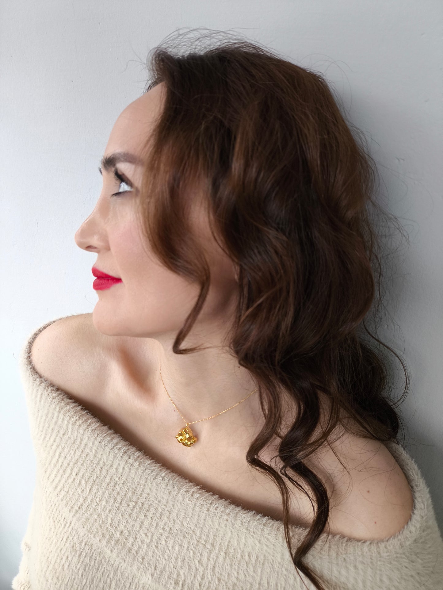 amorf kolye - tulumlulardan ilham alınmış organik formlu gümüş takı