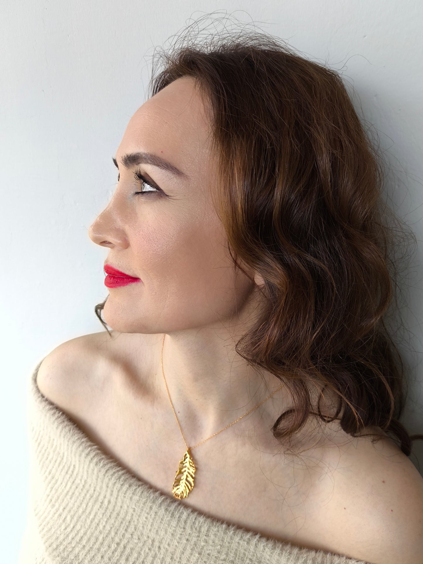 yaprak kolye – 925 ayar gümüş doğayla uyum ve topraklanma sembollü tasarım