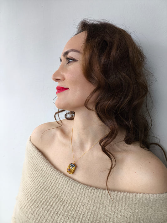 suyun akışı kolye – mor zirkon taşlı bronz altın rodyum kaplama takı