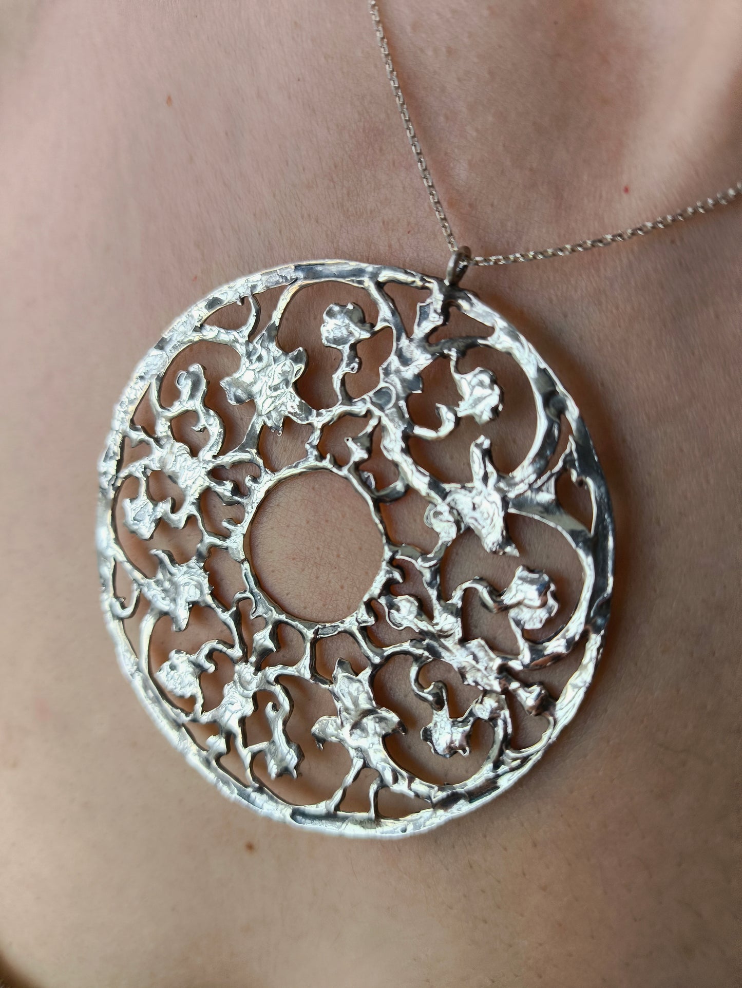 motif kolye 2 - dantel desenli 925 ayar gümüş el yapımı kolye