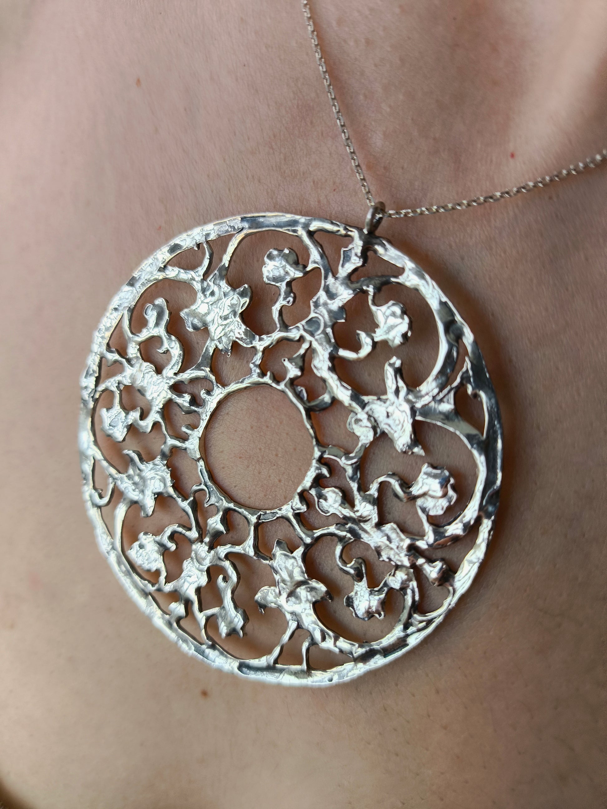 motif kolye 2 - dantel desenli 925 ayar gümüş el yapımı kolye