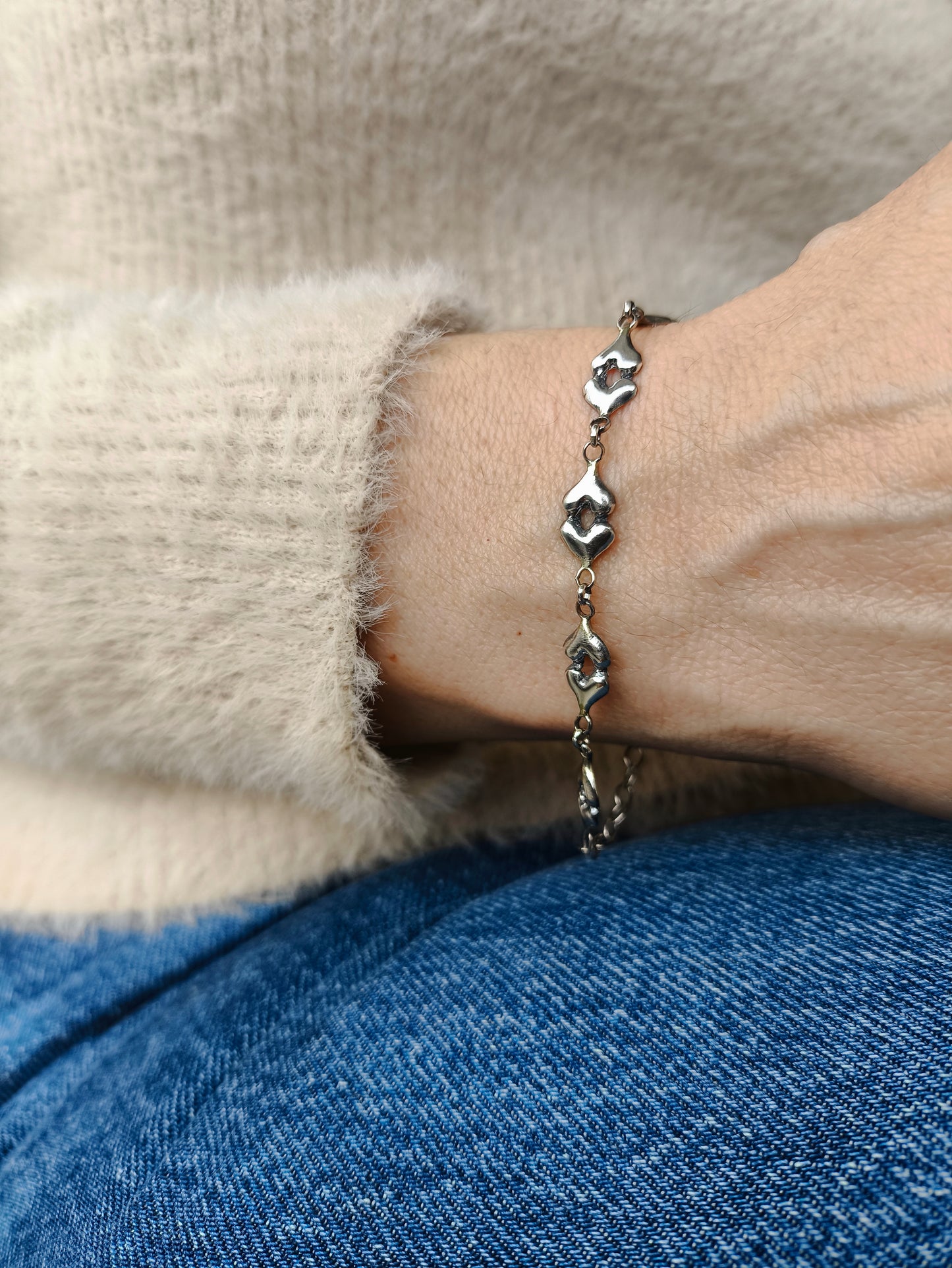 Sıralı Kalpli Bileklik