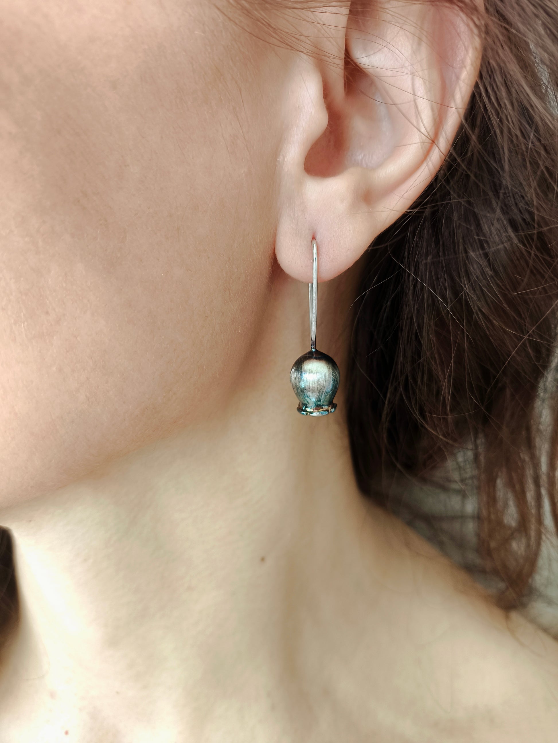 gümüş kocayemiş küpe takımı – doğadan ilham alan el yapımı tasarım