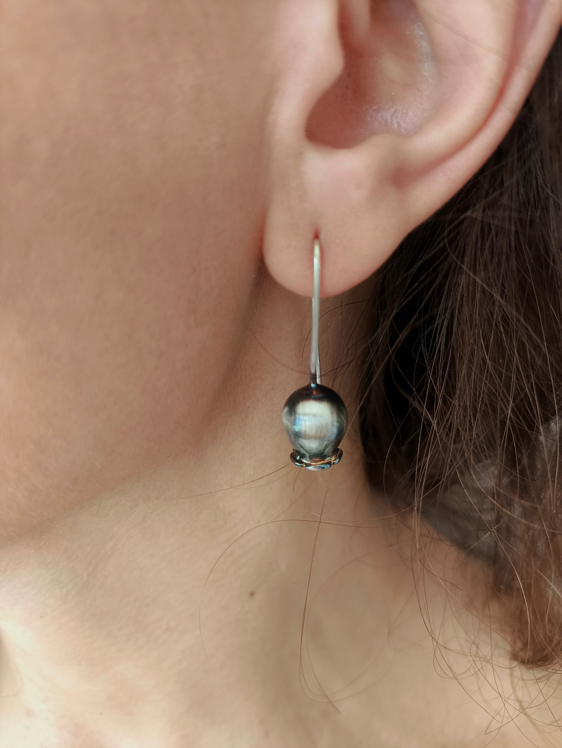 gümüş kocayemiş küpe takımı – doğadan ilham alan el yapımı tasarım