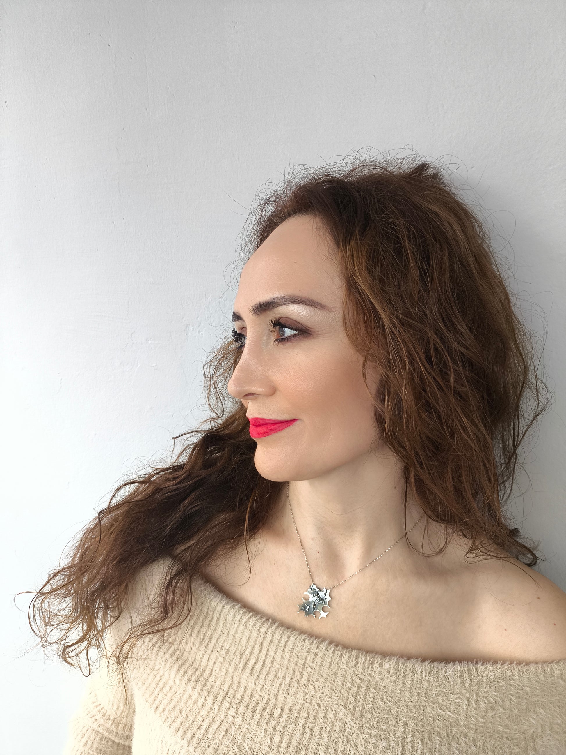 çocuk halleri kolye – 925 ayar gümüş, çocuk figürlü ve puzzle formda anlamlı tasarım takı