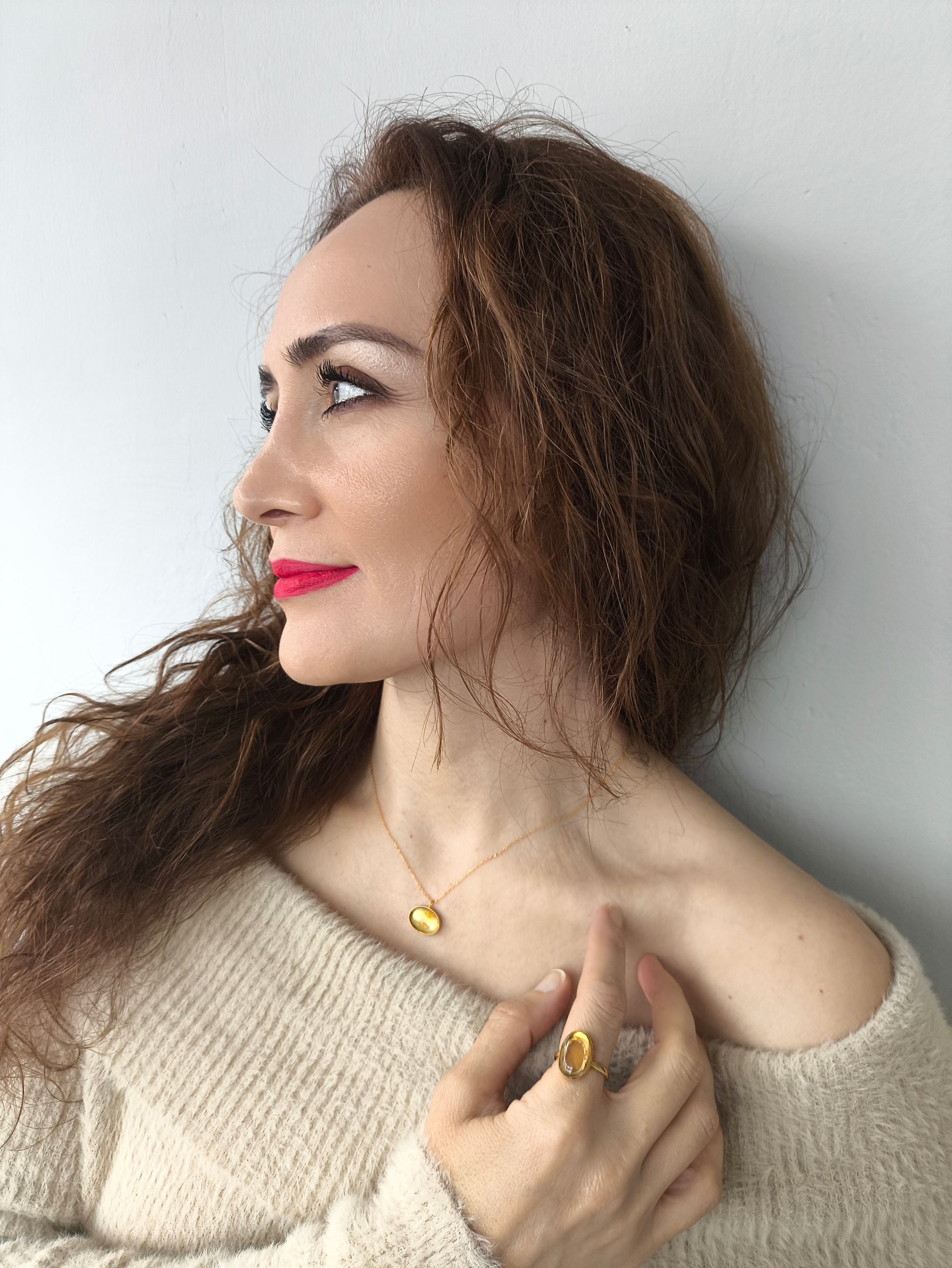 sitrin kolye – altın kaplama gümüş ve doğal sitrin taşlı enerji uyumlu takı