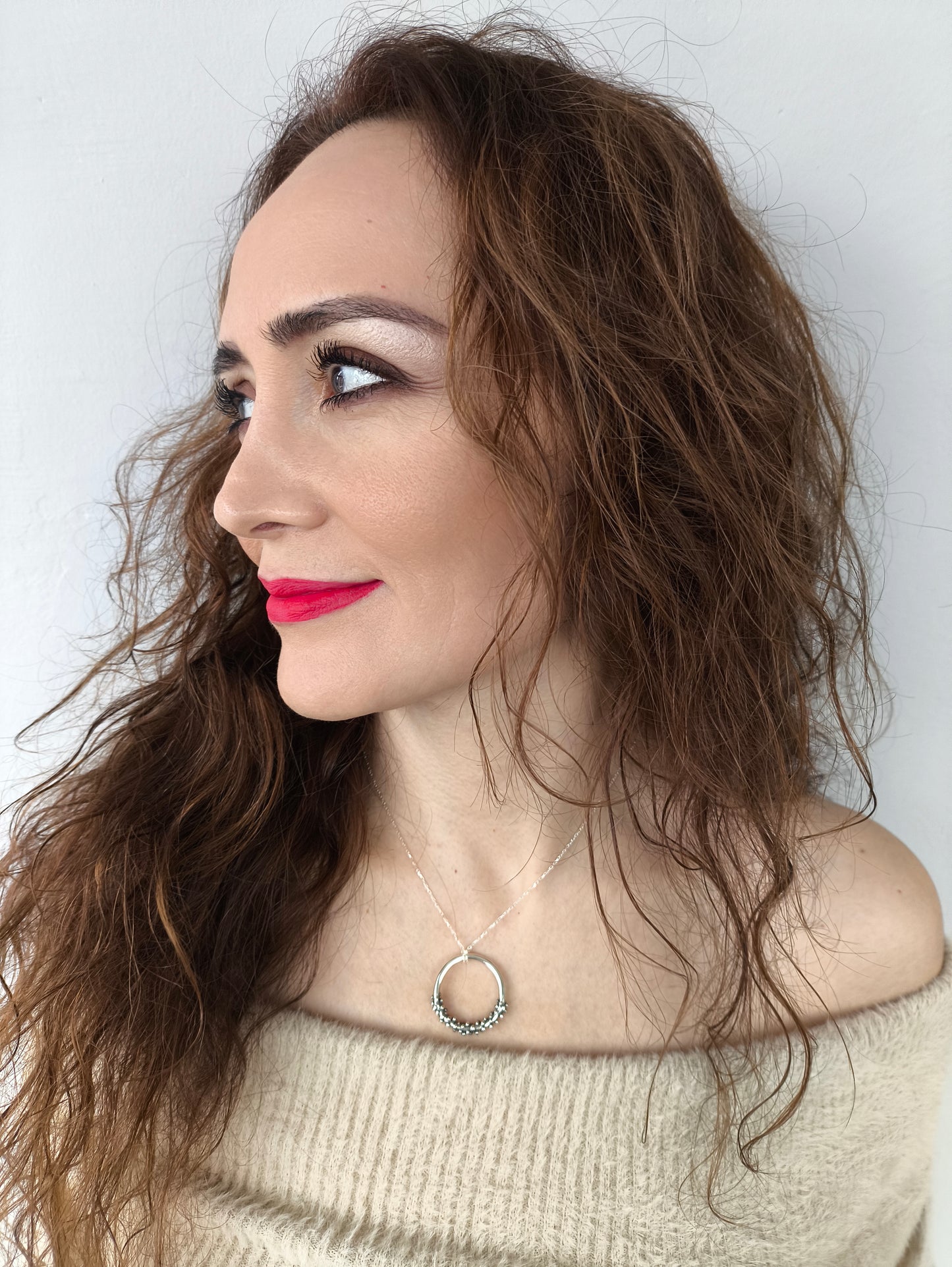 gümüş tanem kolye - anlamlı nokta tasarımı