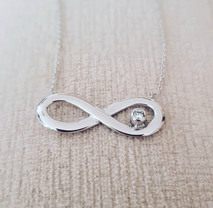 sonsuzluk kolye – rodyum kaplama 925 ayar gümüş zirkon taşlı spiritüel tasarım