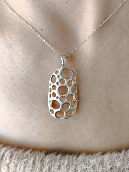 amorf ajurlu gümüş takı - su altı canlılarından ilham almış tasarım