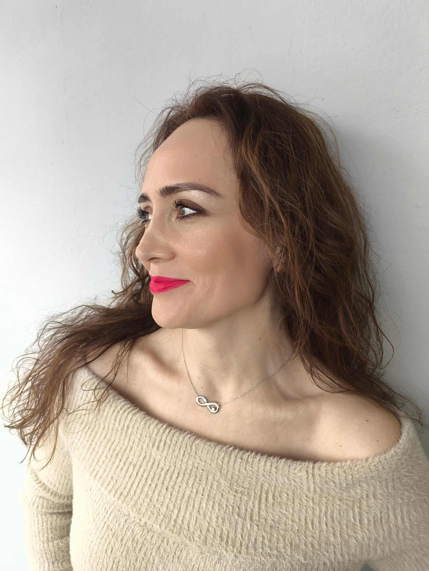 Sonsuzluk Kolye | 925 Ayar Gümüş | Rodyum Kaplama ve Zirkon Taşlı Anlamlı Tasarım